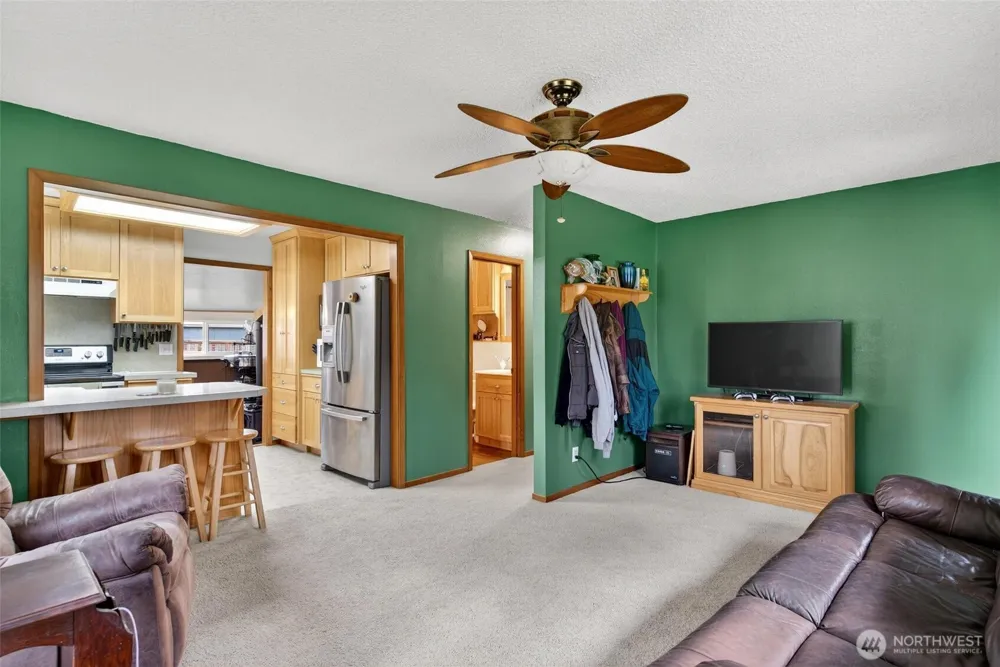27501 R LANE Ocean Park, WA 98640