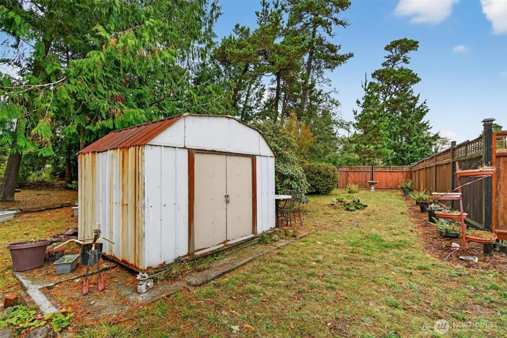 27501 R LANE Ocean Park, WA 98640