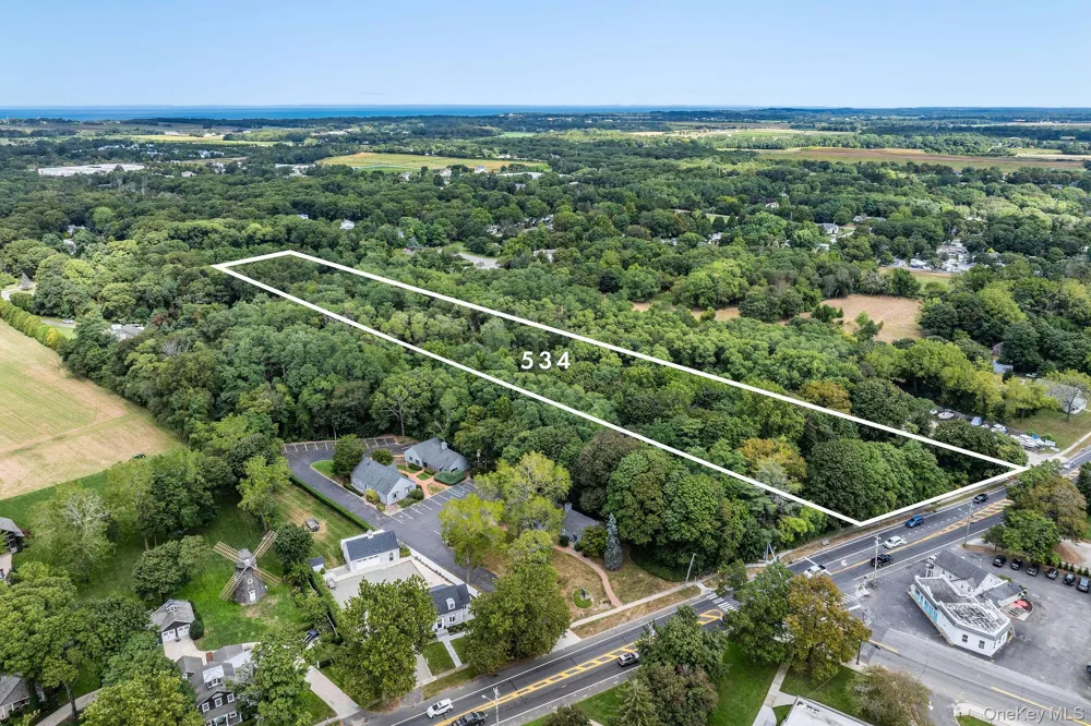 534 Main Road Aquebogue, NY 11931