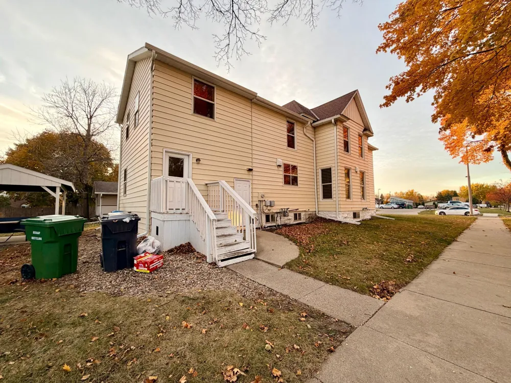 1224 4th Avenue Worthington, MN 56187