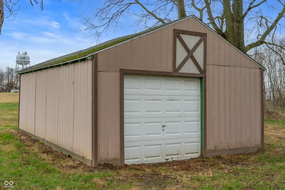 10021 State Road 9 Road Hope, IN 47246