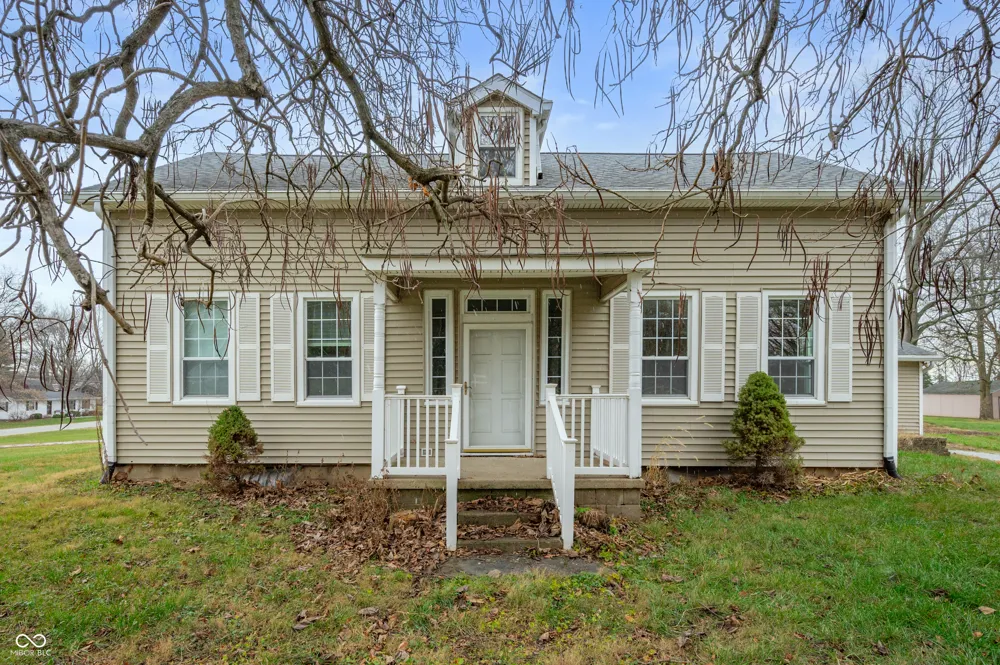 10021 State Road 9 Road Hope, IN 47246