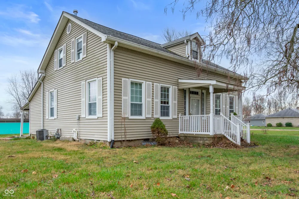 10021 State Road 9 Road Hope, IN 47246