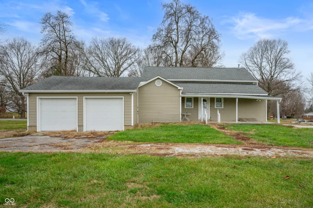 10021 State Road 9 Road Hope, IN 47246