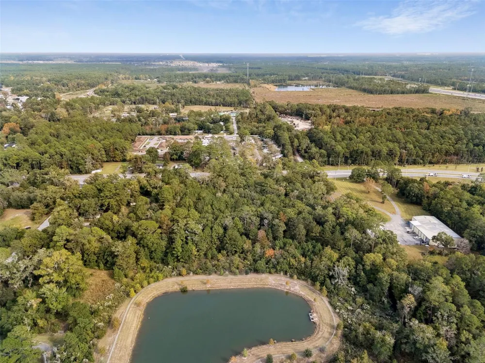 660 US HIGHWAY 301 S Baldwin, FL 32234