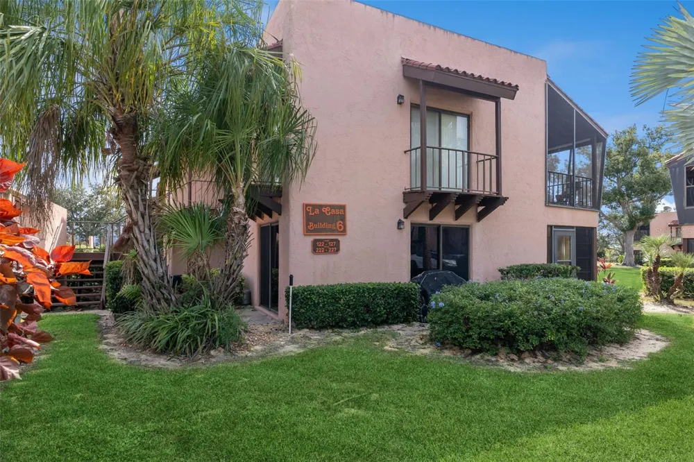 127 LA CASA #6 Lake Wales, FL 33898