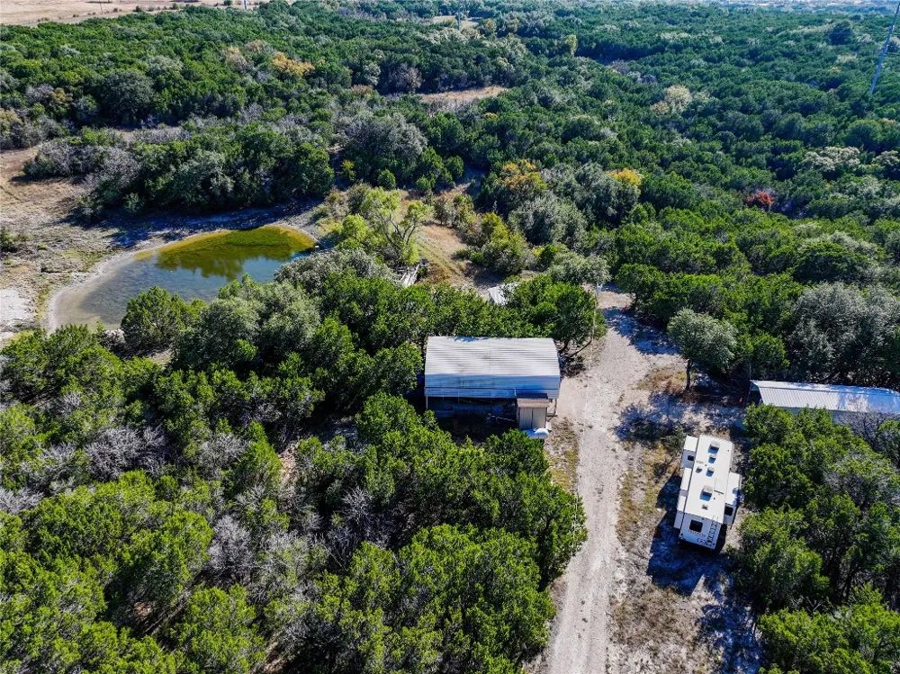 16458 FM 2484 Salado, TX 76571