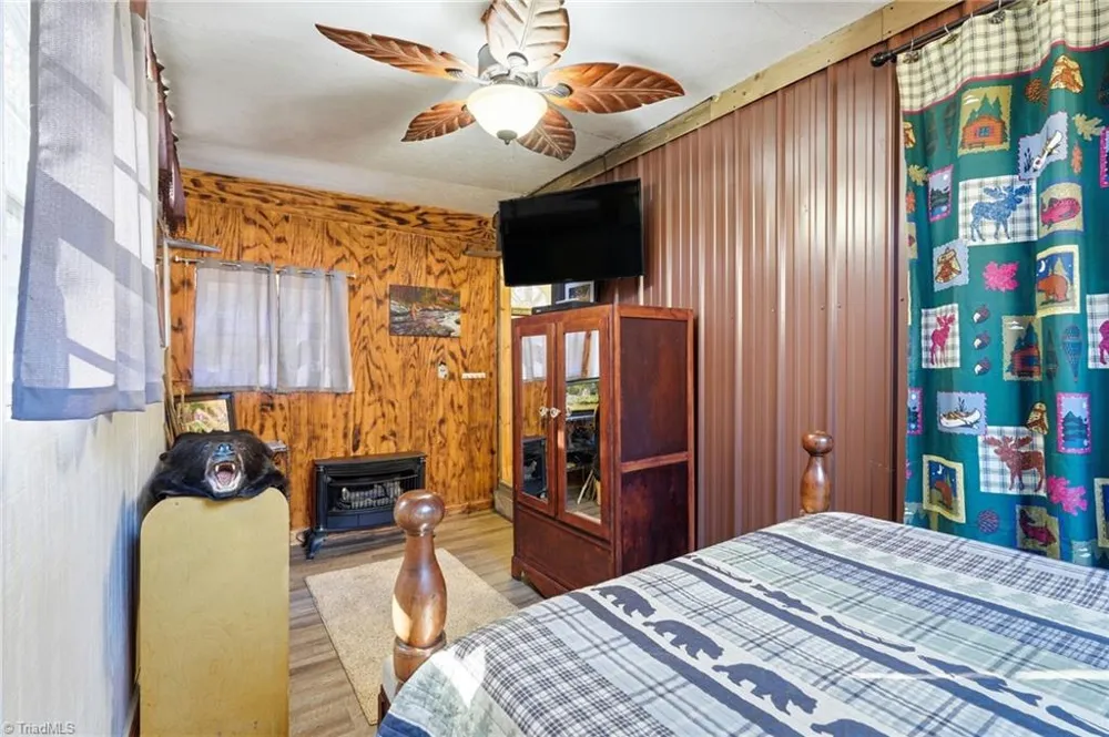 960 Riverview Road Spencer, VA 24165