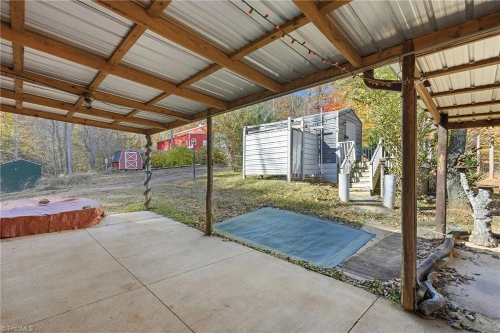 960 Riverview Road Spencer, VA 24165