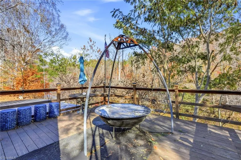960 Riverview Road Spencer, VA 24165
