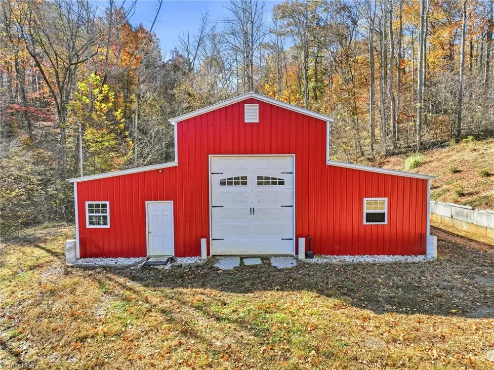 960 Riverview Road Spencer, VA 24165