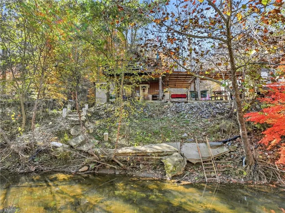 960 Riverview Road Spencer, VA 24165