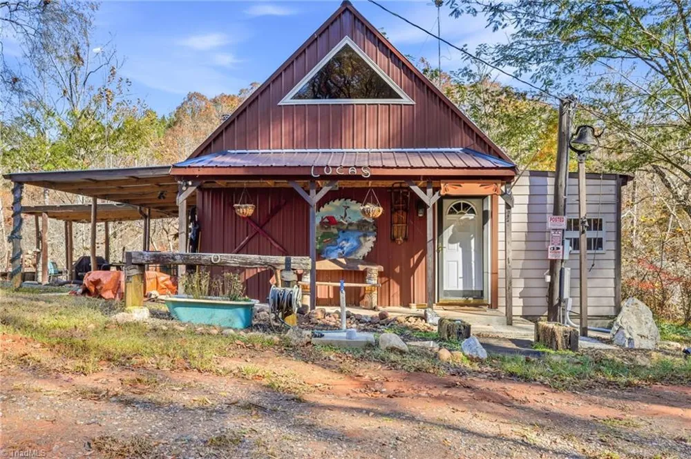 960 Riverview Road Spencer, VA 24165