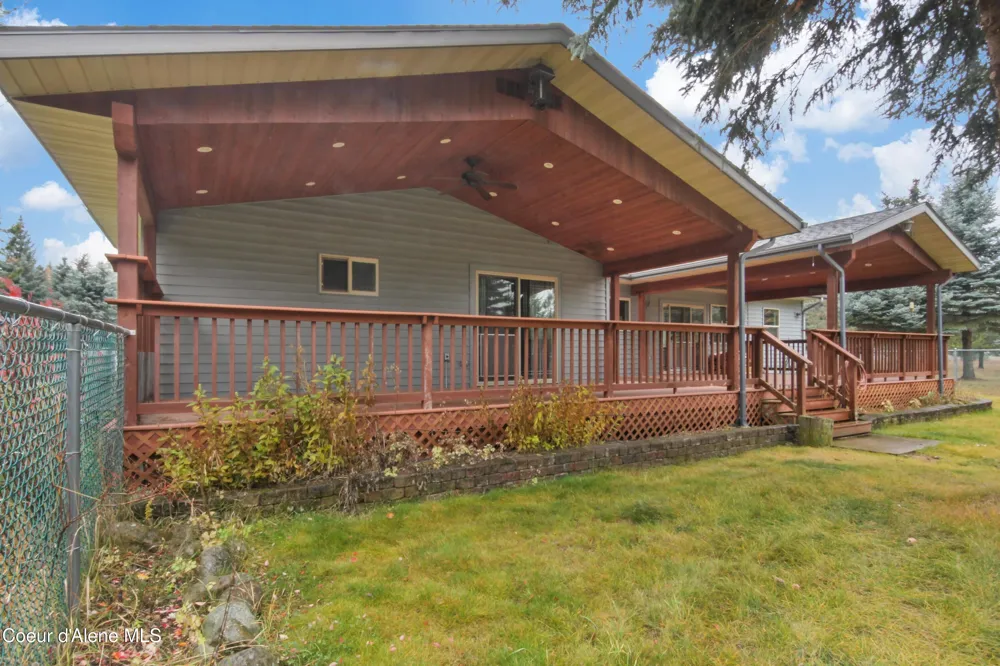 97 Three Sisters Dr. Athol, ID 83801
