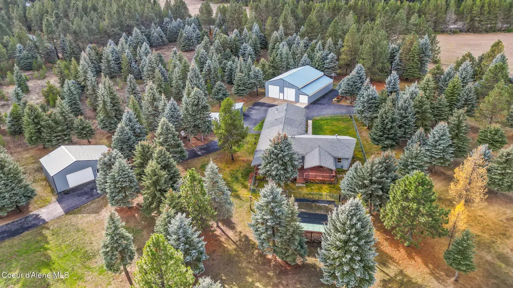 97 Three Sisters Dr. Athol, ID 83801