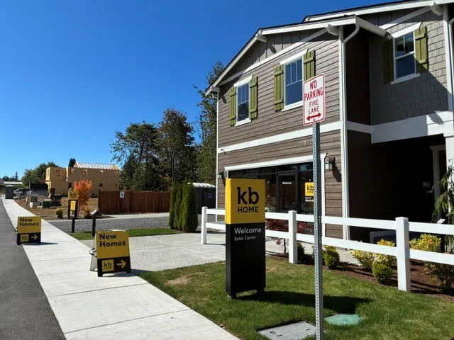 2422 128th Place SE #02 Everett, WA 98208