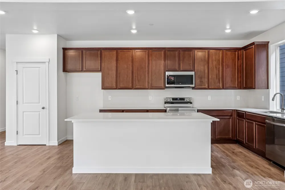 2422 128th Place SE #02 Everett, WA 98208