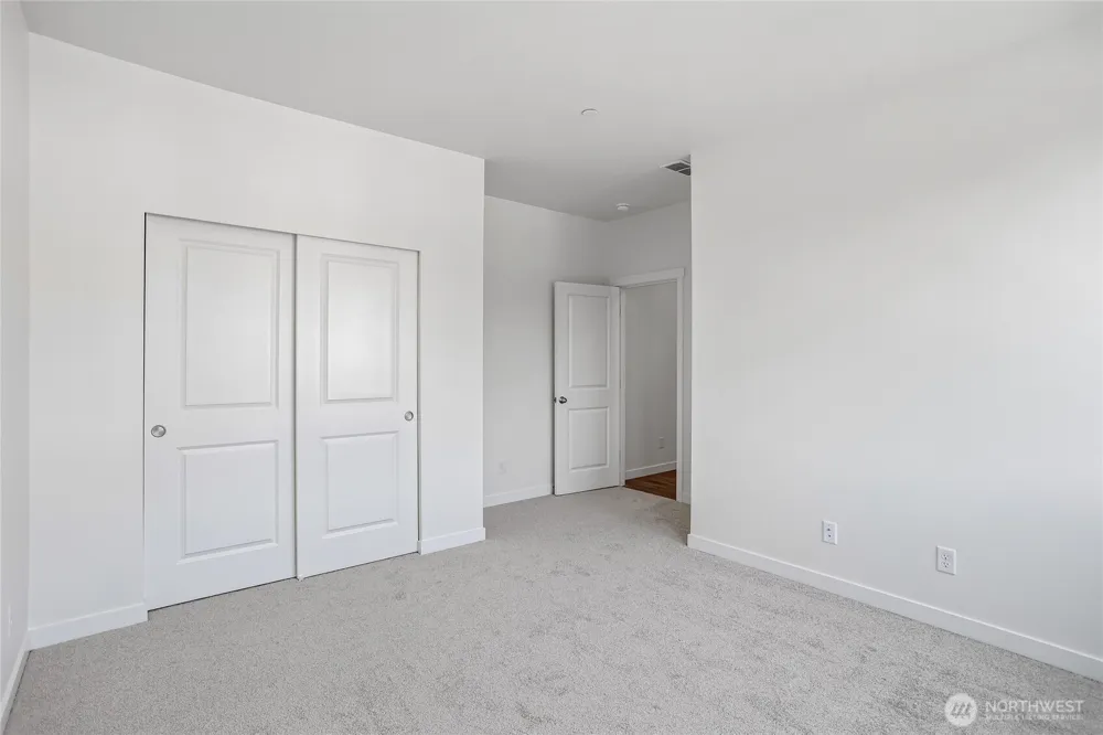 2422 128th Place SE #02 Everett, WA 98208