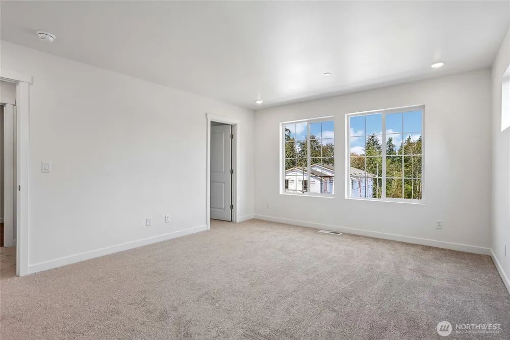 2422 128th Place SE #02 Everett, WA 98208