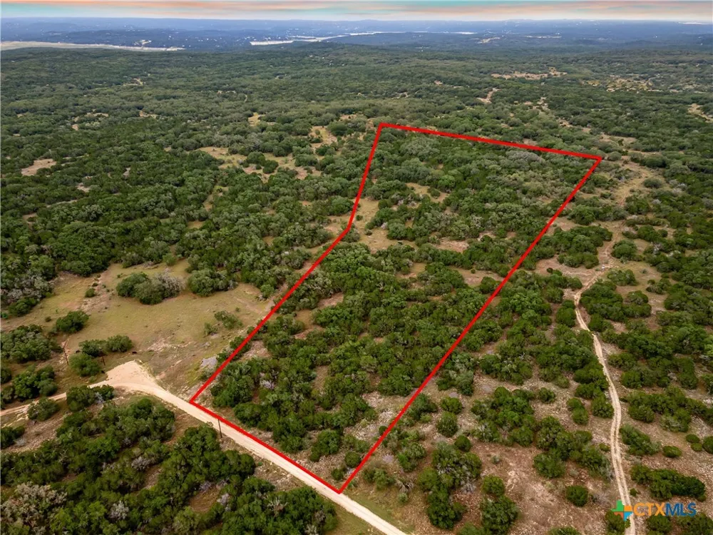 35 Pr 2533 Mico, TX 78056