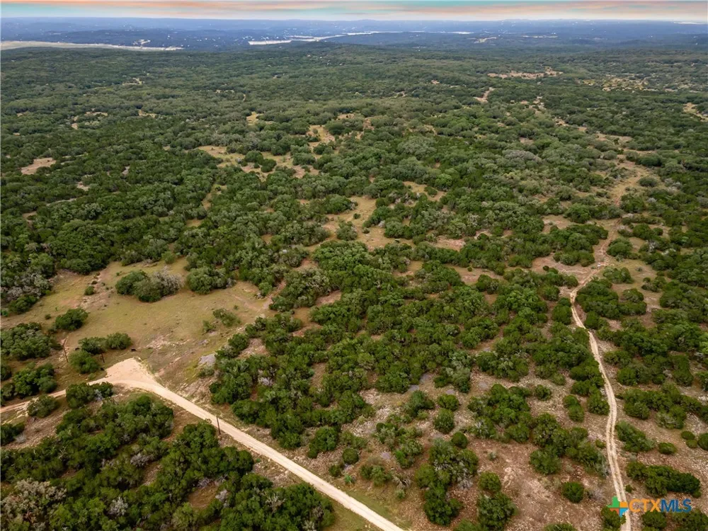 35 Pr 2533 Mico, TX 78056