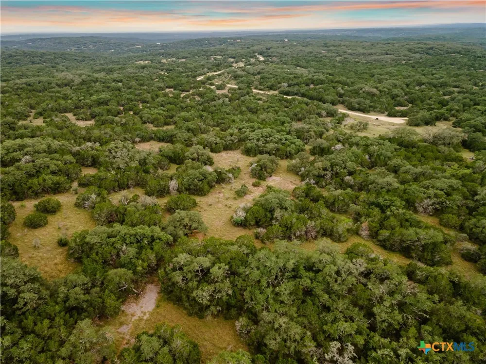 35 Pr 2533 Mico, TX 78056