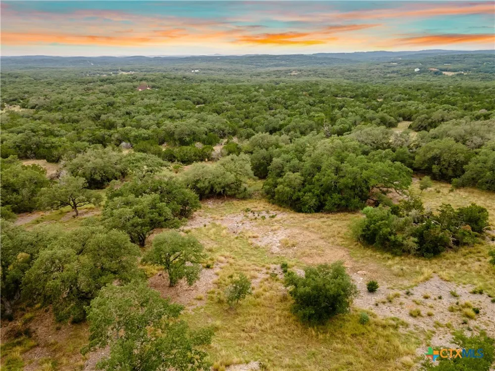 35 Pr 2533 Mico, TX 78056