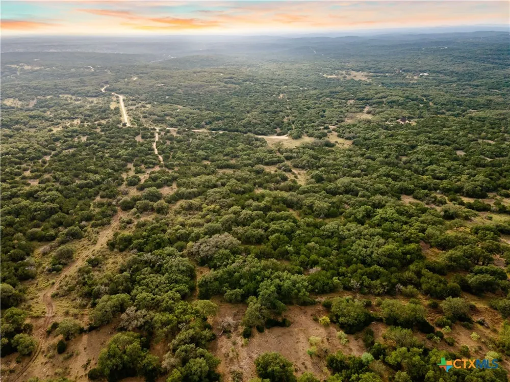 35 Pr 2533 Mico, TX 78056