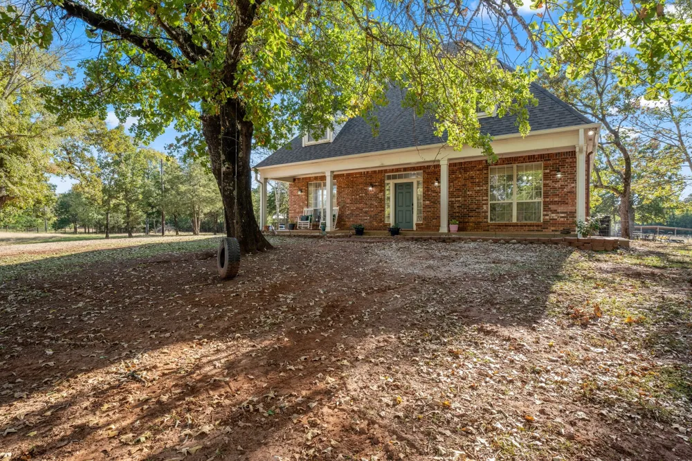 6335 County Road 3602 Bullard, TX 75757