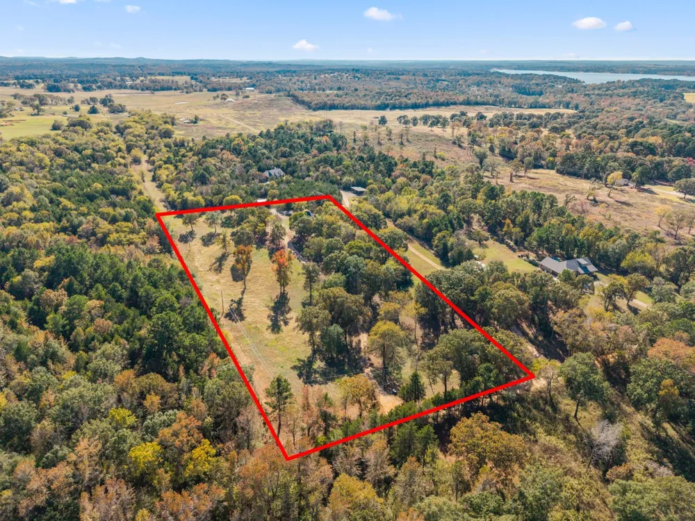 6335 County Road 3602 Bullard, TX 75757