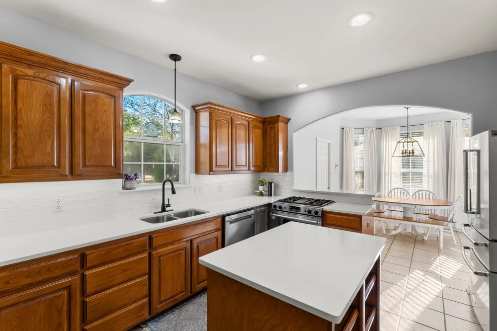 6335 County Road 3602 Bullard, TX 75757