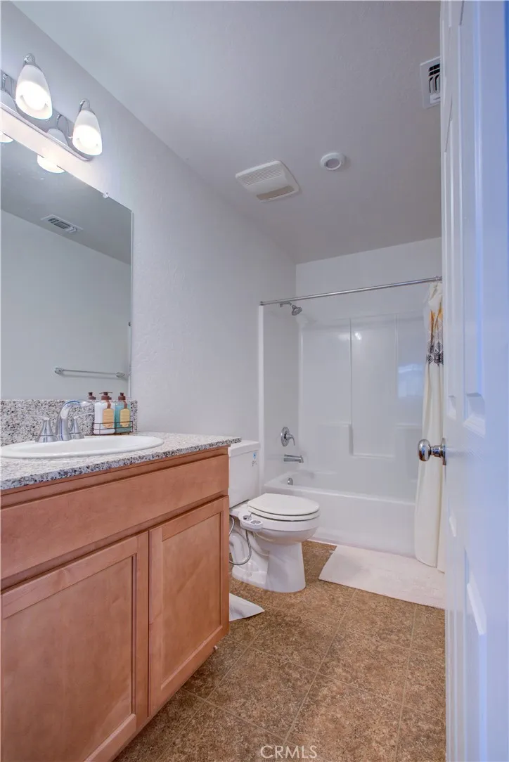 2010 Conadria Ave Chowchilla, CA 93610