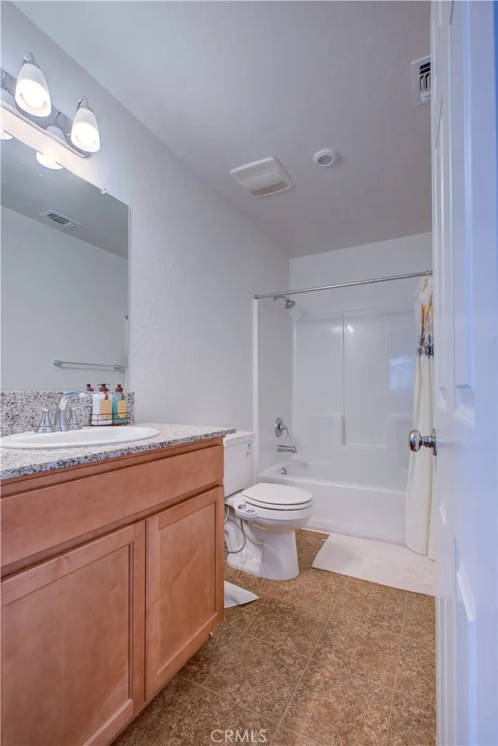 2010 Conadria Ave Chowchilla, CA 93610