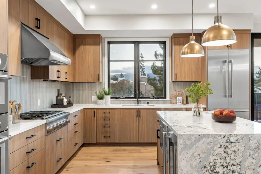 231 Hope Street Mountain View, CA 94041