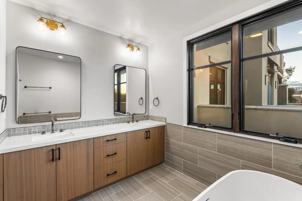 231 Hope Street Mountain View, CA 94041