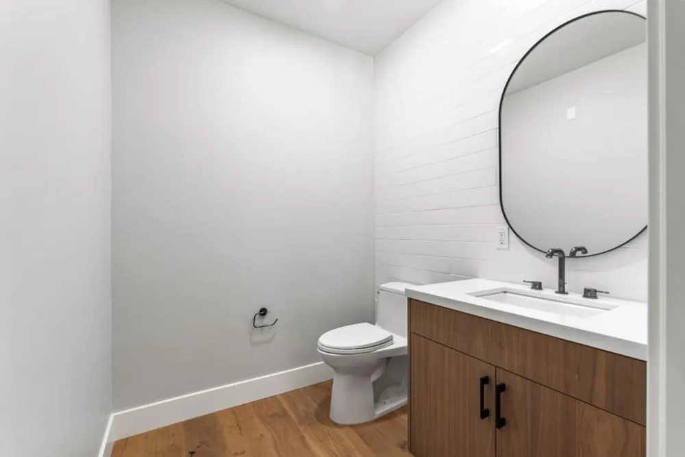 231 Hope Street Mountain View, CA 94041