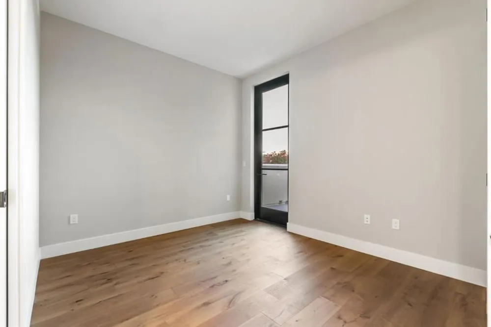 231 Hope Street Mountain View, CA 94041