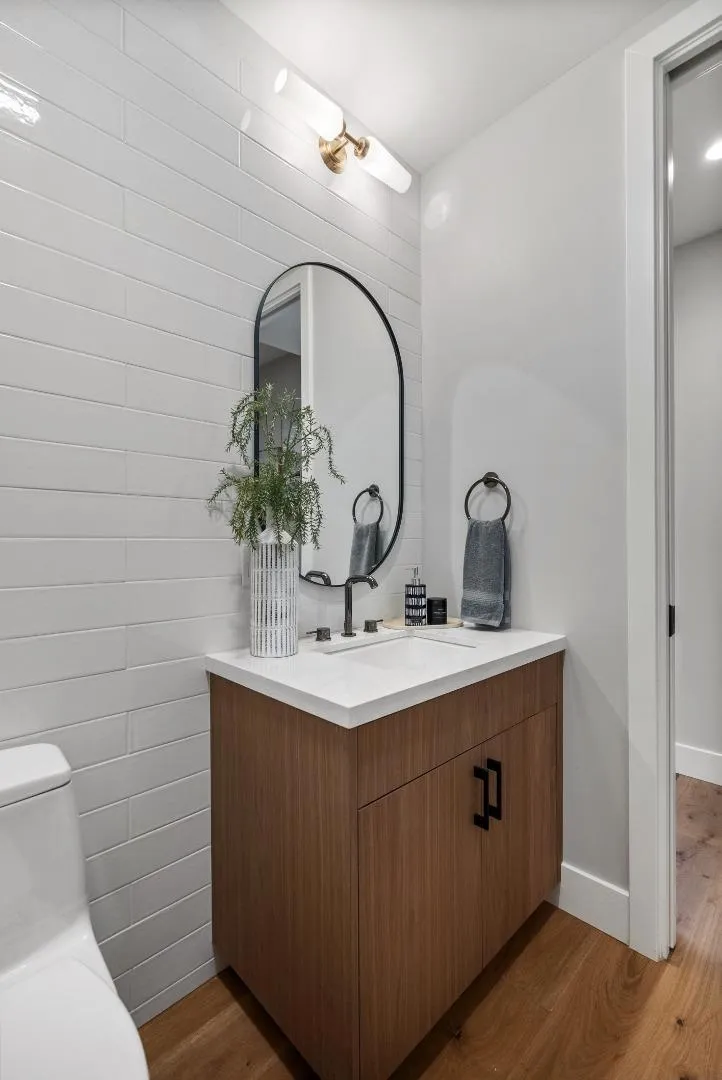 231 Hope Street Mountain View, CA 94041