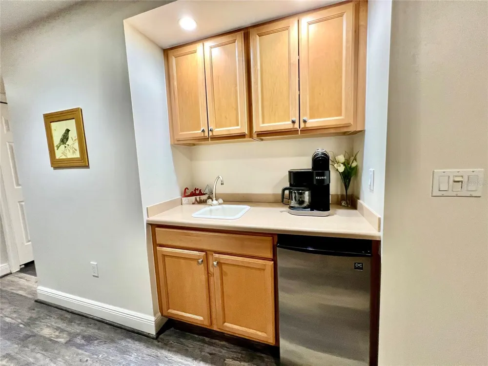 3321 SUNSET KEY CIRCLE #102 Punta Gorda, FL 33955