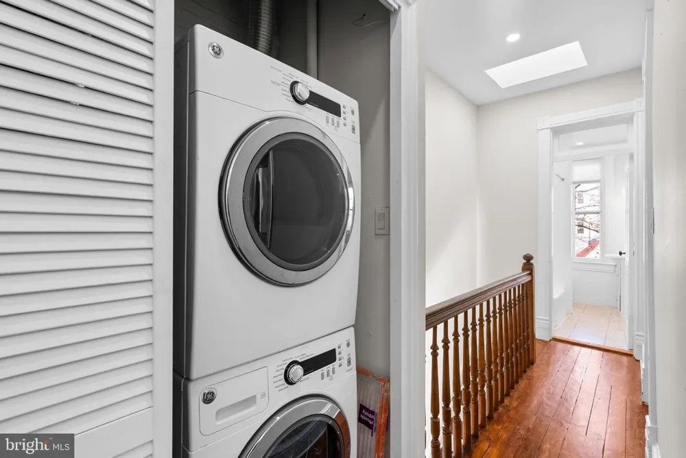 812 E STREET SE Washington, DC 20003