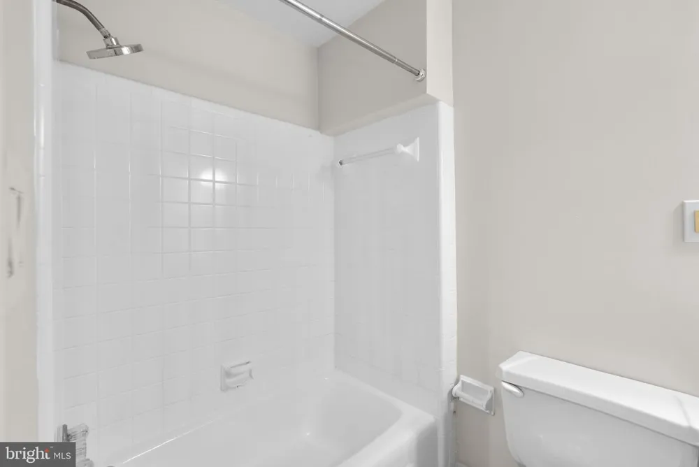 812 E STREET SE Washington, DC 20003