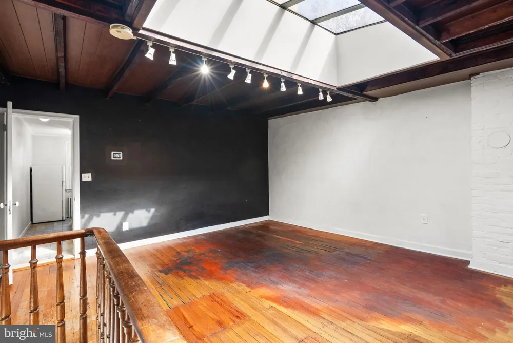 812 E STREET SE Washington, DC 20003