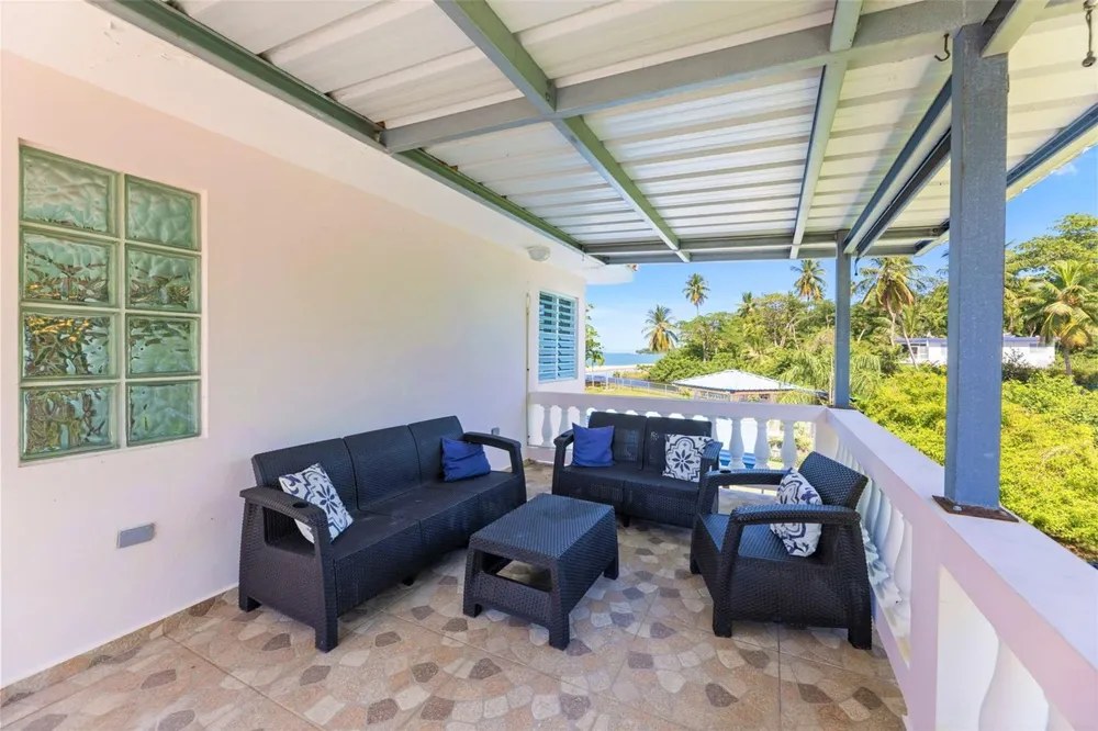 23 CASA CANAL Rincon, PR 00677