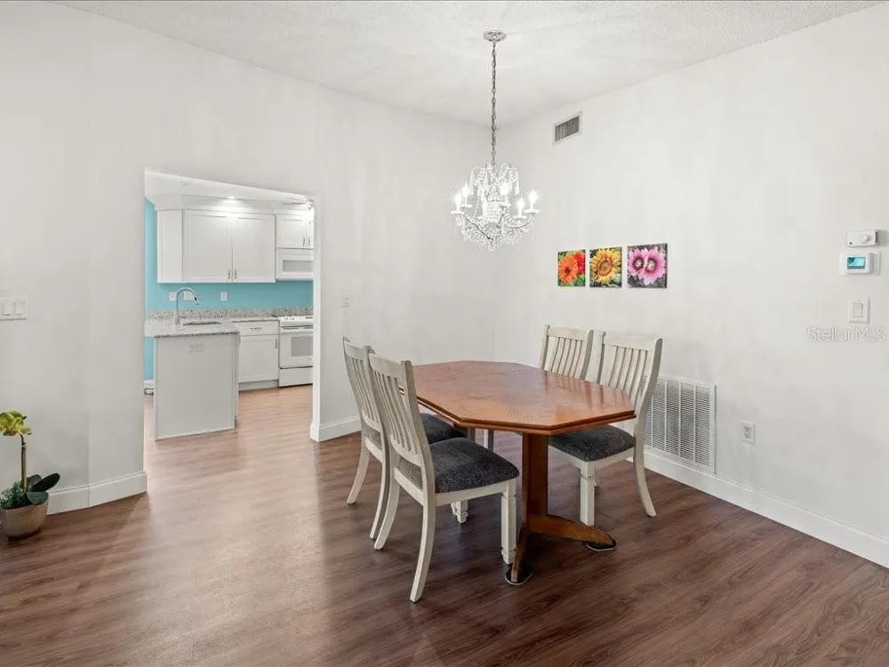 515 WEKIVA RIVER COURT #81 Englewood, FL 34223