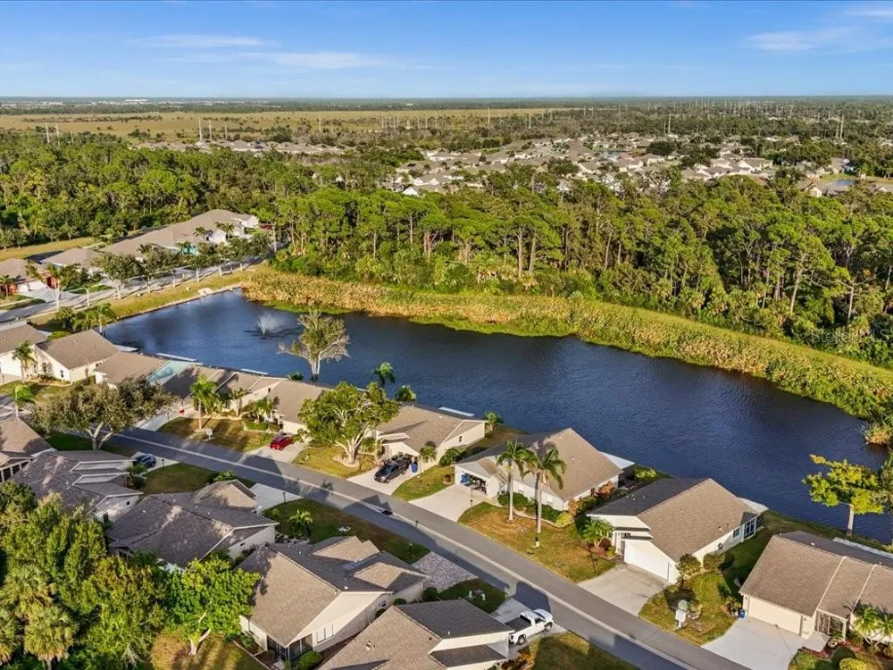 515 WEKIVA RIVER COURT #81 Englewood, FL 34223