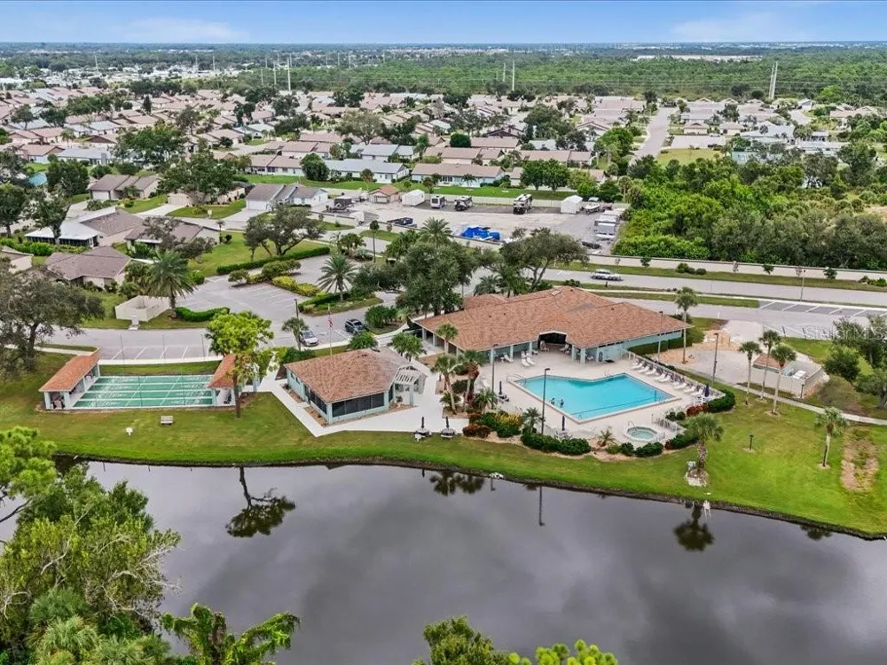 515 WEKIVA RIVER COURT #81 Englewood, FL 34223