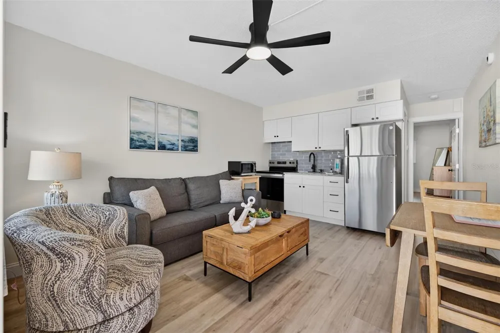 14251 GULF BOULEVARD #5 Madeira Beach, FL 33708