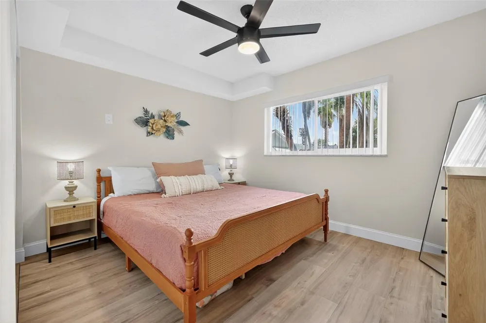 14251 GULF BOULEVARD #5 Madeira Beach, FL 33708