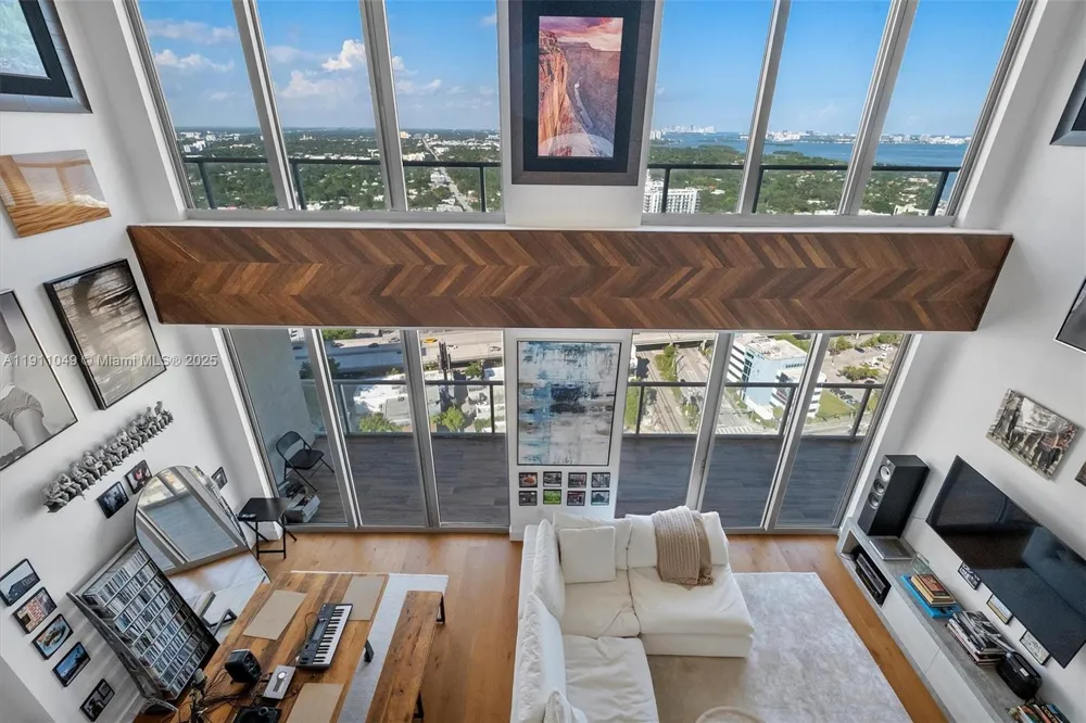 3470 E Coast Ave #PH202 Miami, FL 33137