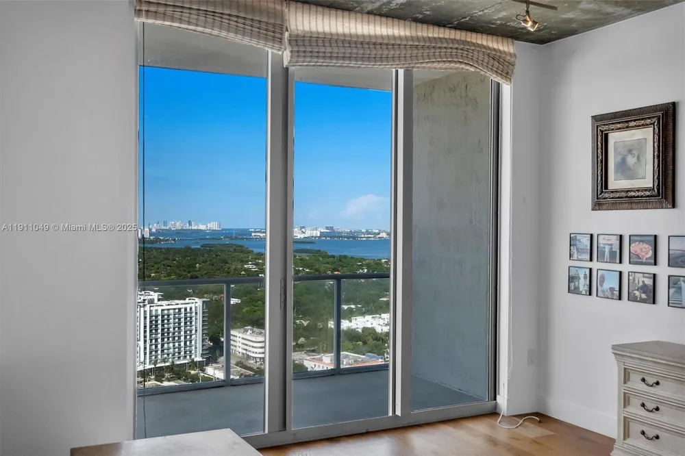 3470 E Coast Ave #PH202 Miami, FL 33137